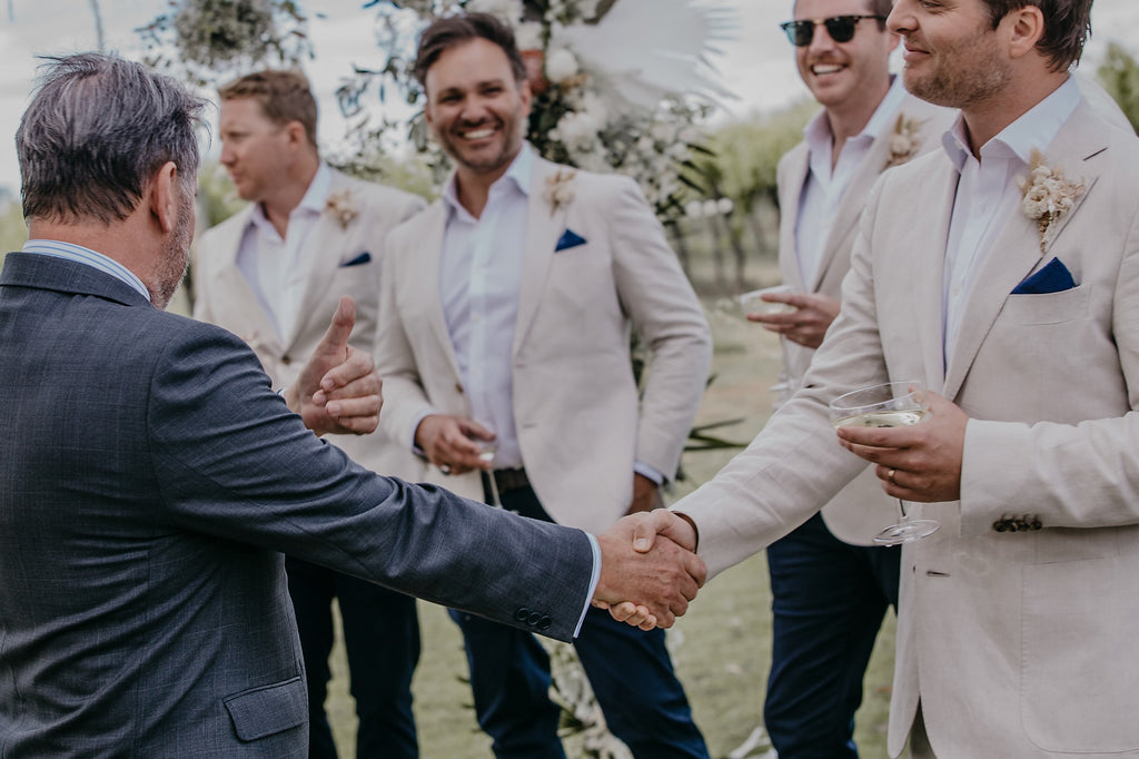 Button holes for the grooms at this destination Mudgee wedding. mudgee monkey flroist designed the wedding flowers for this mudgee wedding