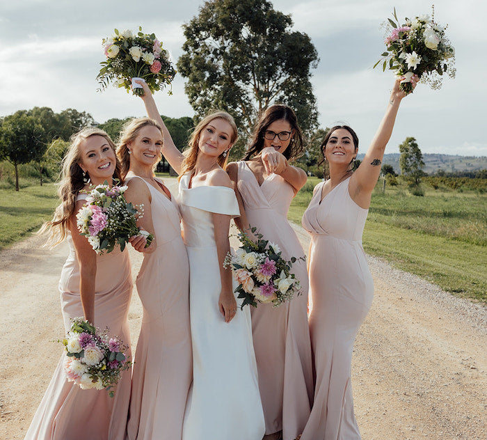 Brides and maids bouquets by mudgee monkey florist mudgee 